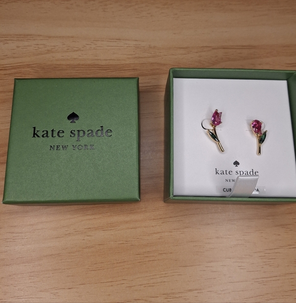 kate spade Jewelry - Kate Spade Fuchsia and Gold Bud Earrings